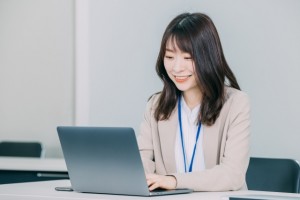 有名企業での経理事務