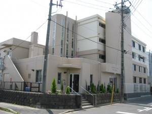 老人ホームの介護職員